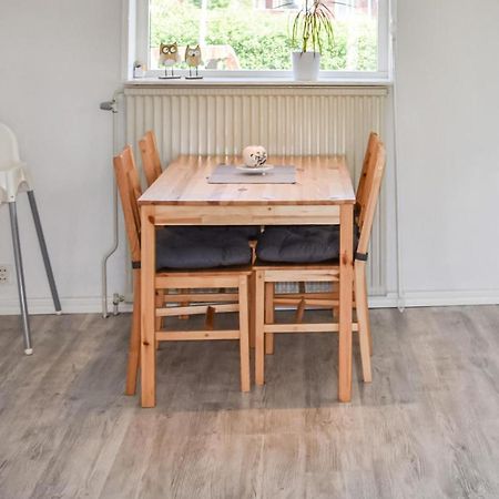 2 Bedroom Nice Home In Ystad Luaran gambar