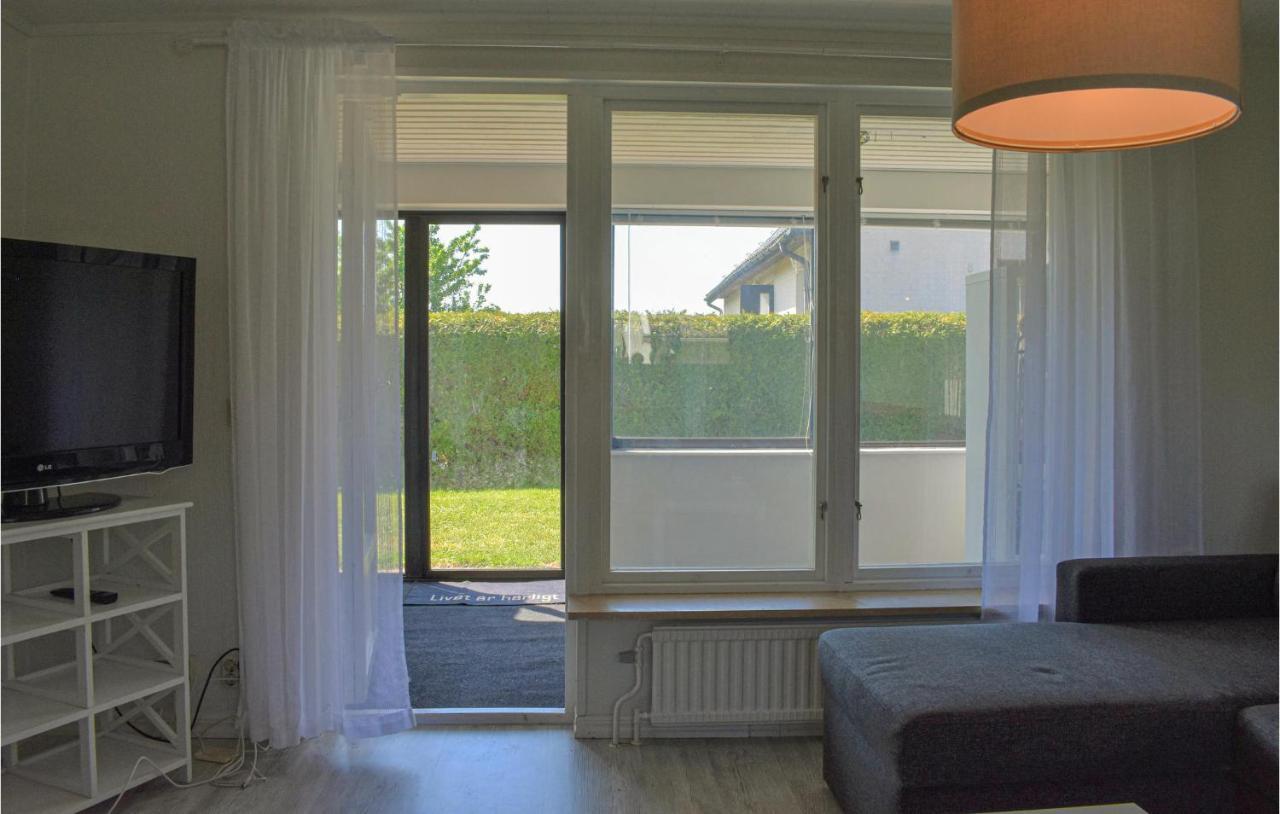 2 Bedroom Nice Home In Ystad Luaran gambar