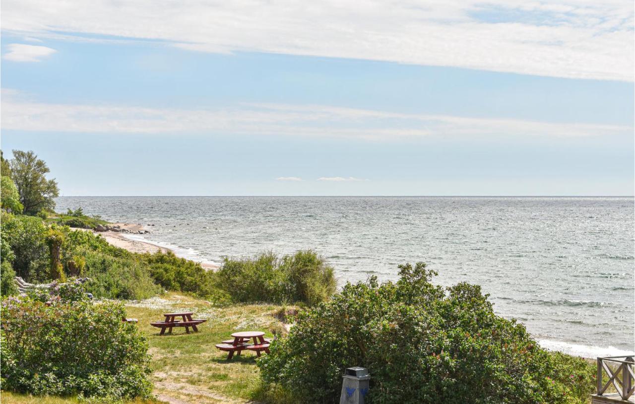 2 Bedroom Nice Home In Ystad Luaran gambar