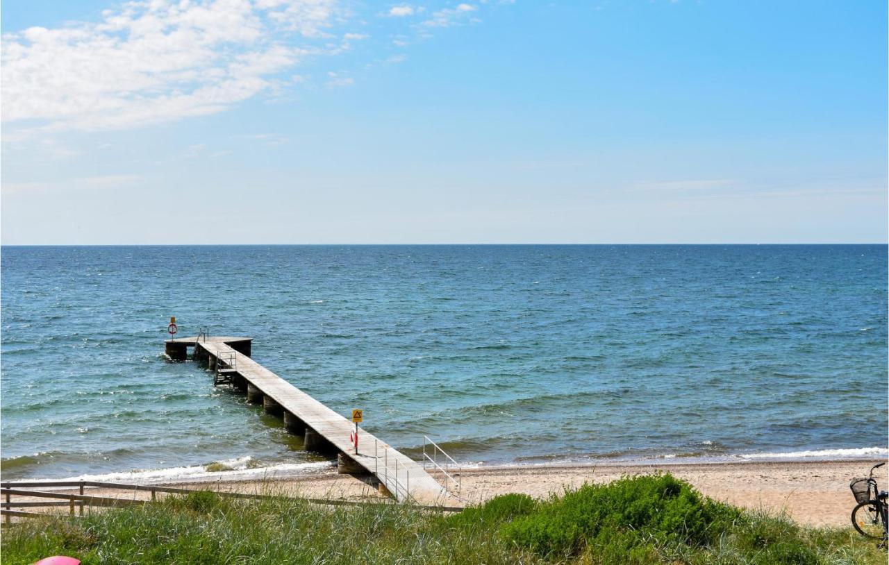 2 Bedroom Nice Home In Ystad Luaran gambar